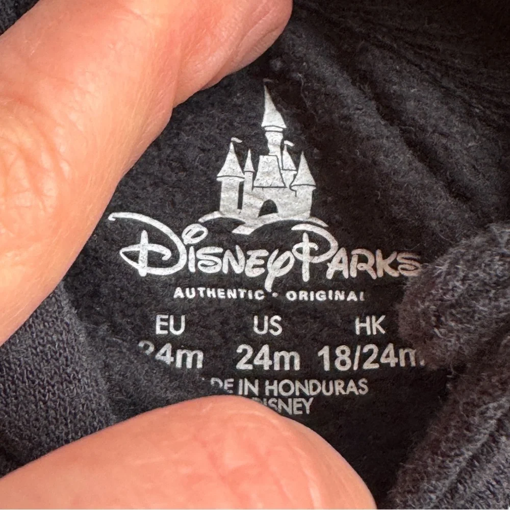 Disney parks 24 months Minnie Mouse hoodie size 24 months